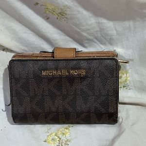 Micheal Kors Wallet
